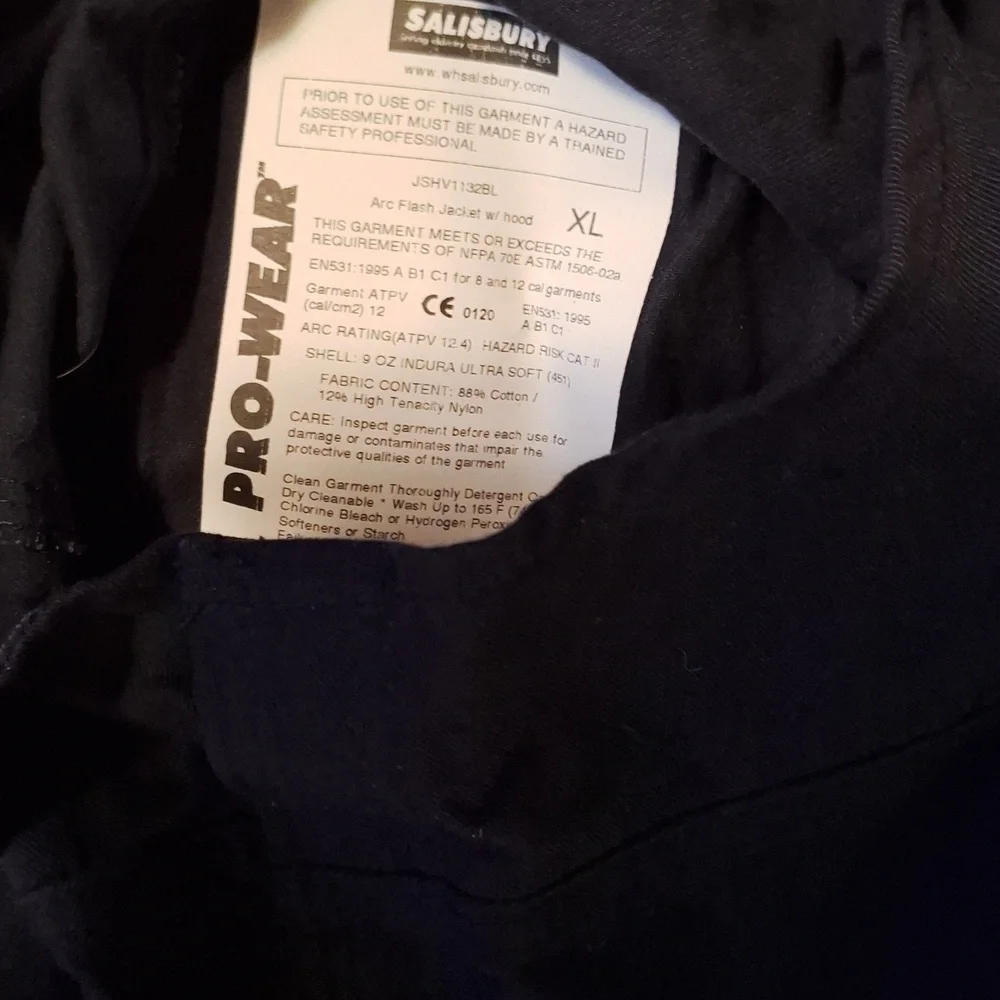 Salisbury 12CAL/CM Arc Suit, Pants/hood Shirt Size XL